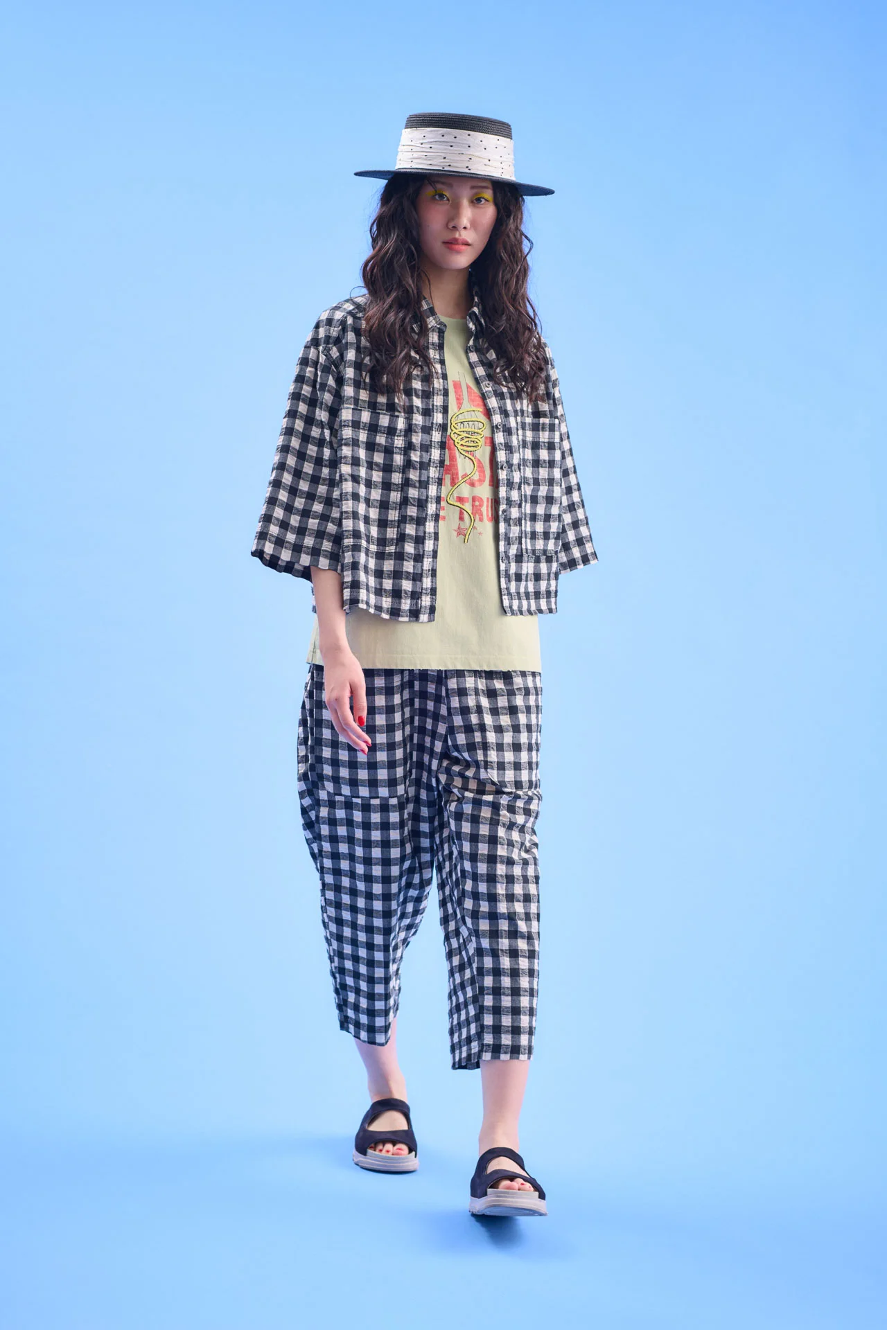LOOKBOOK IMAGE #11